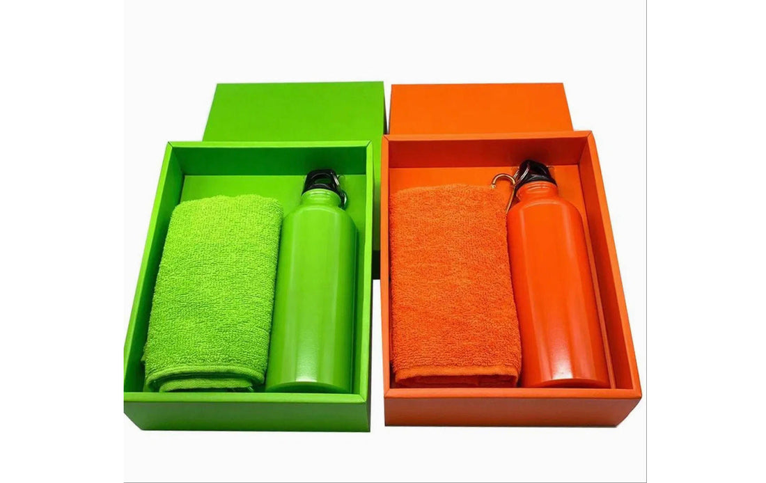 Bottle Gift Set: Elevate Gifting with Custom Bottles, Towels & Boxes!