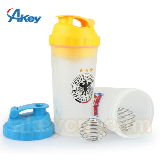 Modern Simple 700ml Protein Powder Shaker Cup Portable PP Water Bottle GYM Direct Drinking Sports Fitness