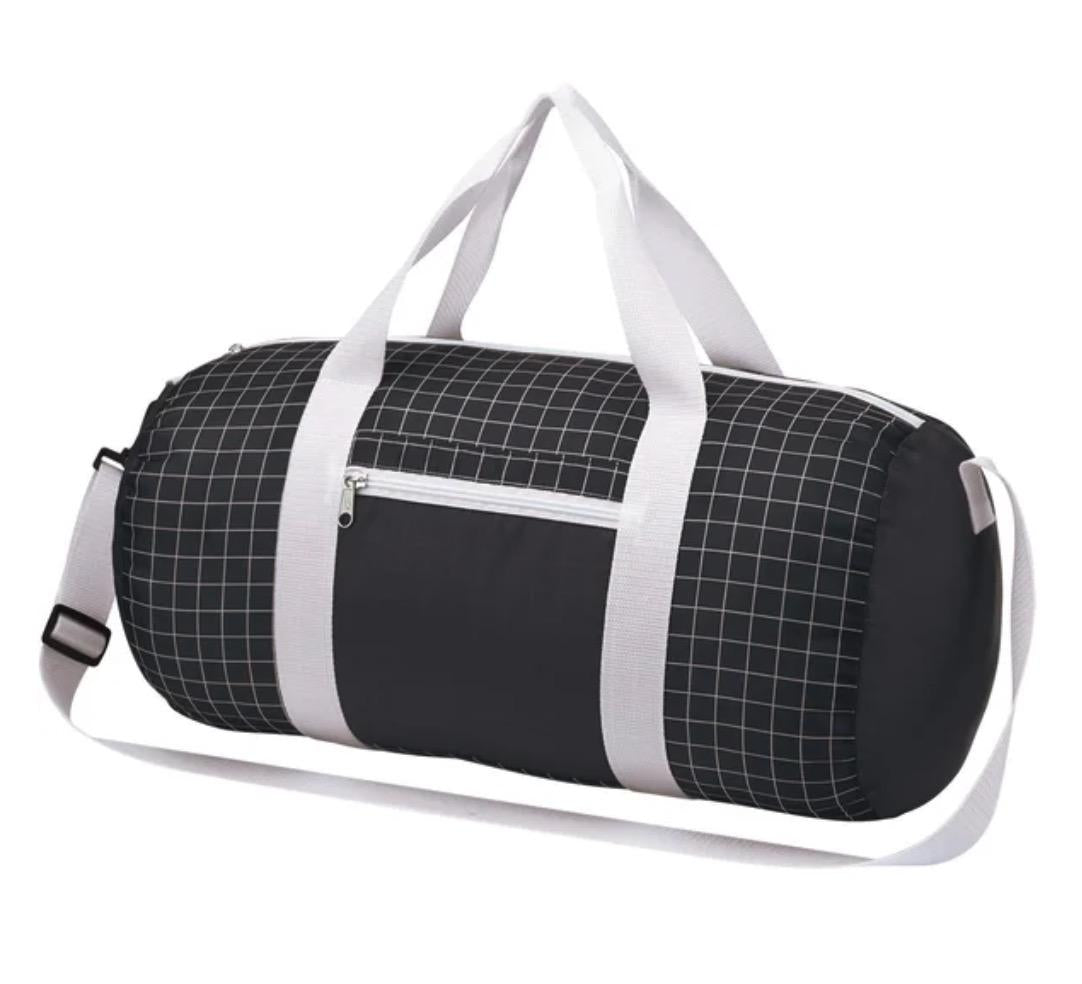 Foldable Gym Bag Transform: Compact to Spacious for Workout On the Go